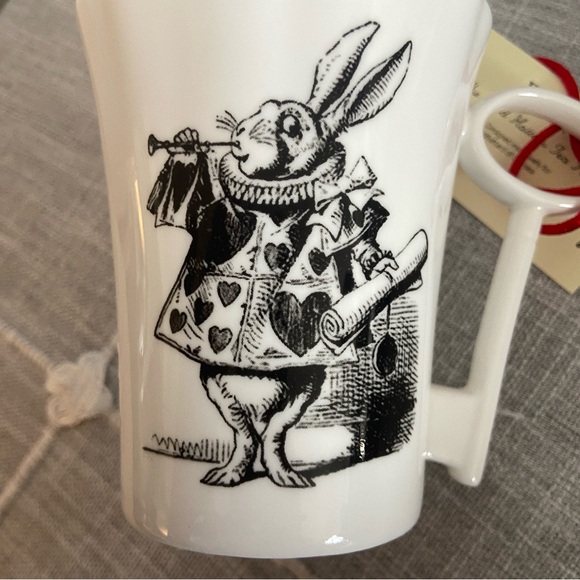 WHITTARD OF CHELSEA COLLECTIBLE CHINA WHITE MAD HATTER'S TEA PARTY RABBIT MUG - Picture 13 of 14